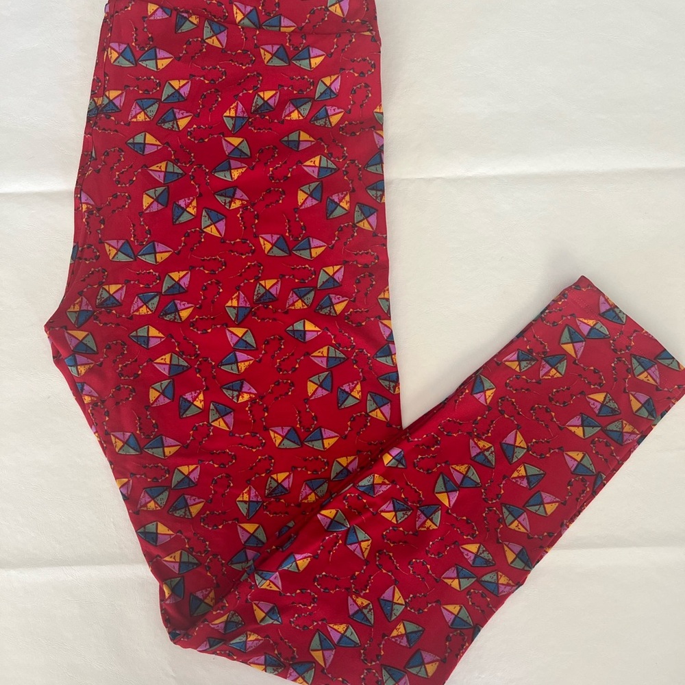 LuLaRoe Kite Leggings